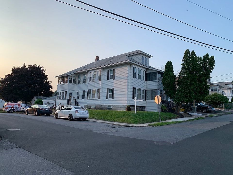 2nd image of 46-48 Birchwood Rd