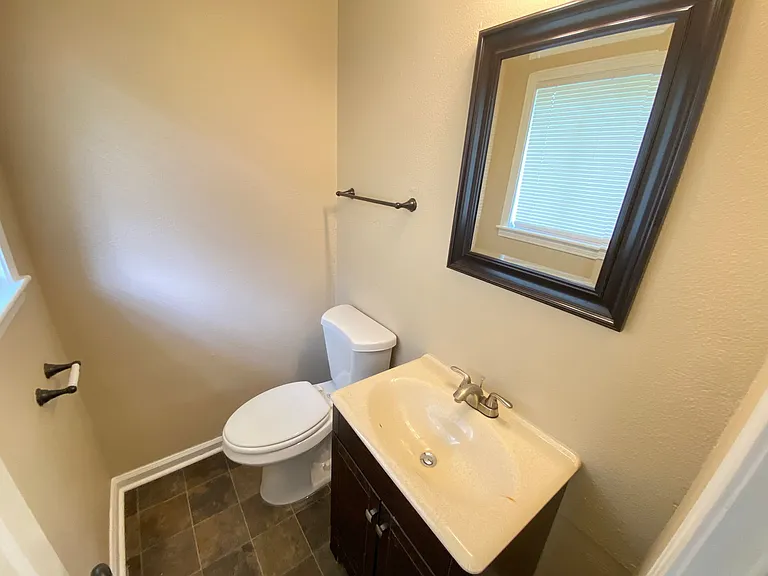 3837 Kipling Ave — Photo 7