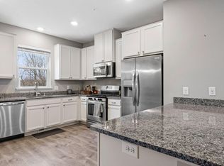 9657 Olive Ln N, Maple Grove, MN 55311