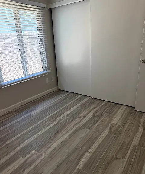 2202 W El Moro Ave — Photo 5