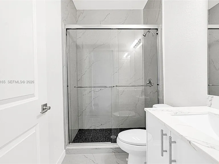 22555 SW 125th Ave #13A — Photo 39