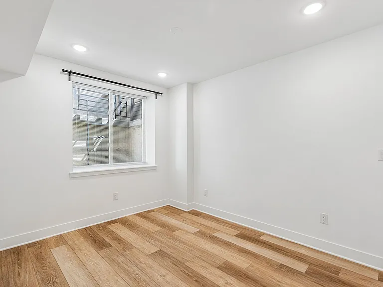 Brand New Luxury Apartments West Philly — Photo 32
