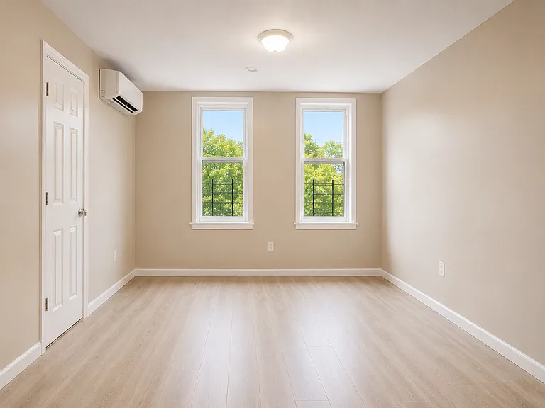 1393 Bronx River Ave #1F — Photo 2