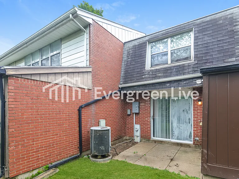 7584 Mount Whitney St — Photo 15