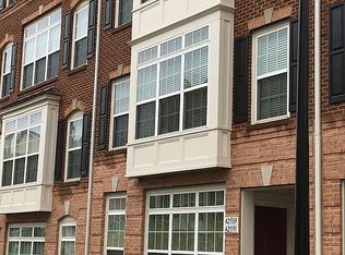 42589 Cardinal Trace Ter, Ashburn, VA 20148