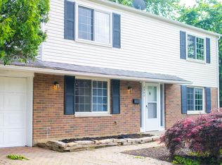3445 Saigon Dr, Westerville, OH 43081