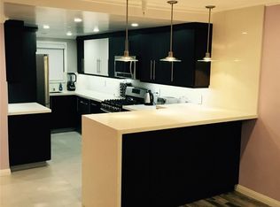 15114 Sherman Way APT 106, Los Angeles, CA 91405