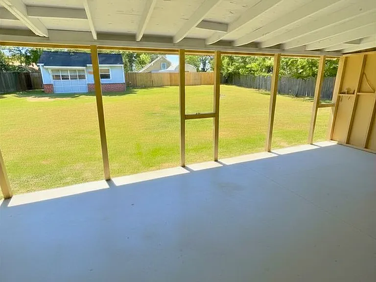 164 Camellia Ct — Photo 16