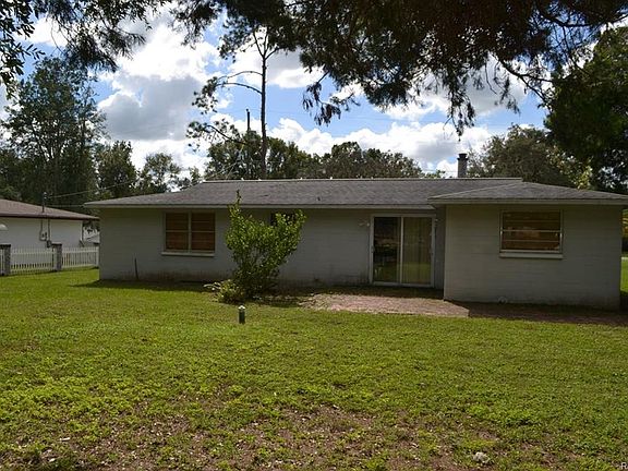 3rd image of 6169 W Pine Cir