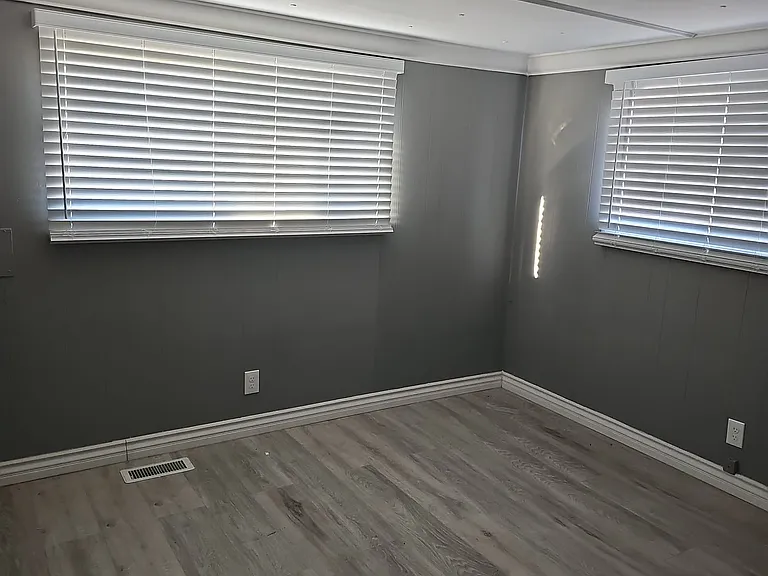 28162 Patterson Ave — Photo 6