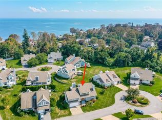 33 Linden Ave #33, Branford, CT 06405
