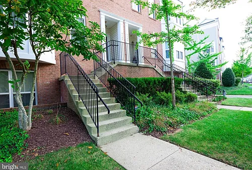 5559 Lanier Ave #374 Photo 1