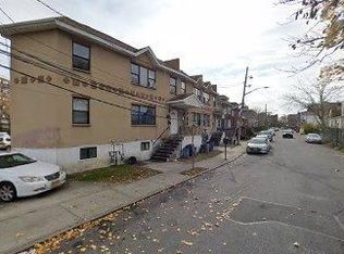 324 Beach 15th St, Far Rockaway, NY 11691