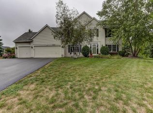13805 Fawn Ridge Ct, Apple Valley, MN 55124