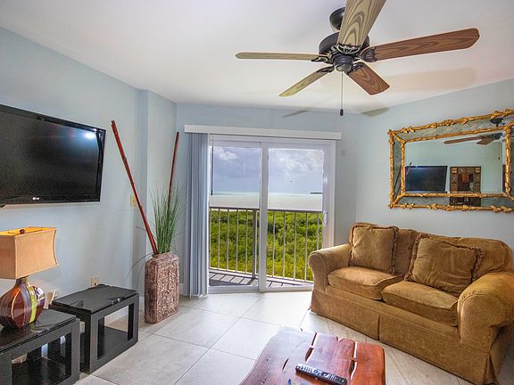 3rd image of 500 Burton Dr #3410