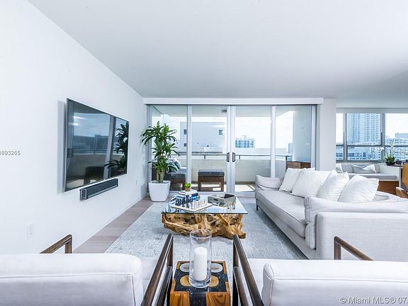 3rd image of 11 Island Ave APT 1004
