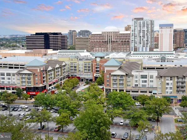 1200 S Arlington Ridge Rd APT 203, Arlington, VA 22202