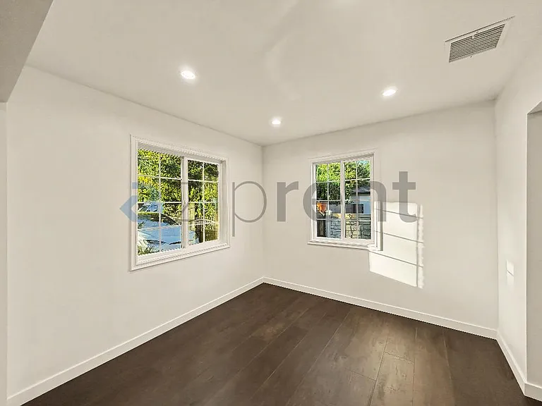 600 Hazel St — Photo 5