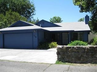 736 Dingle Ln, Woodland, CA 95695