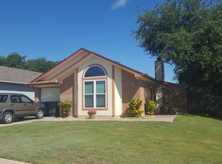 111 Campfire Cir, Copperas Cove, TX 76522