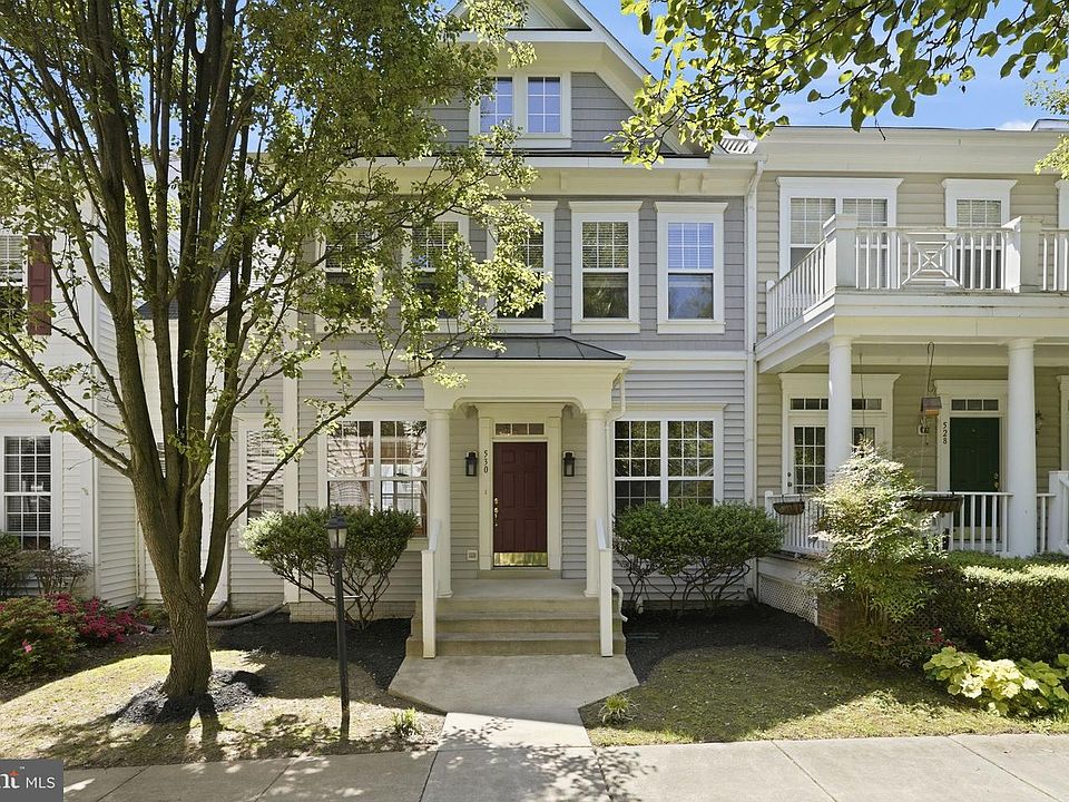 1st image of 530 Gentlewood Sq