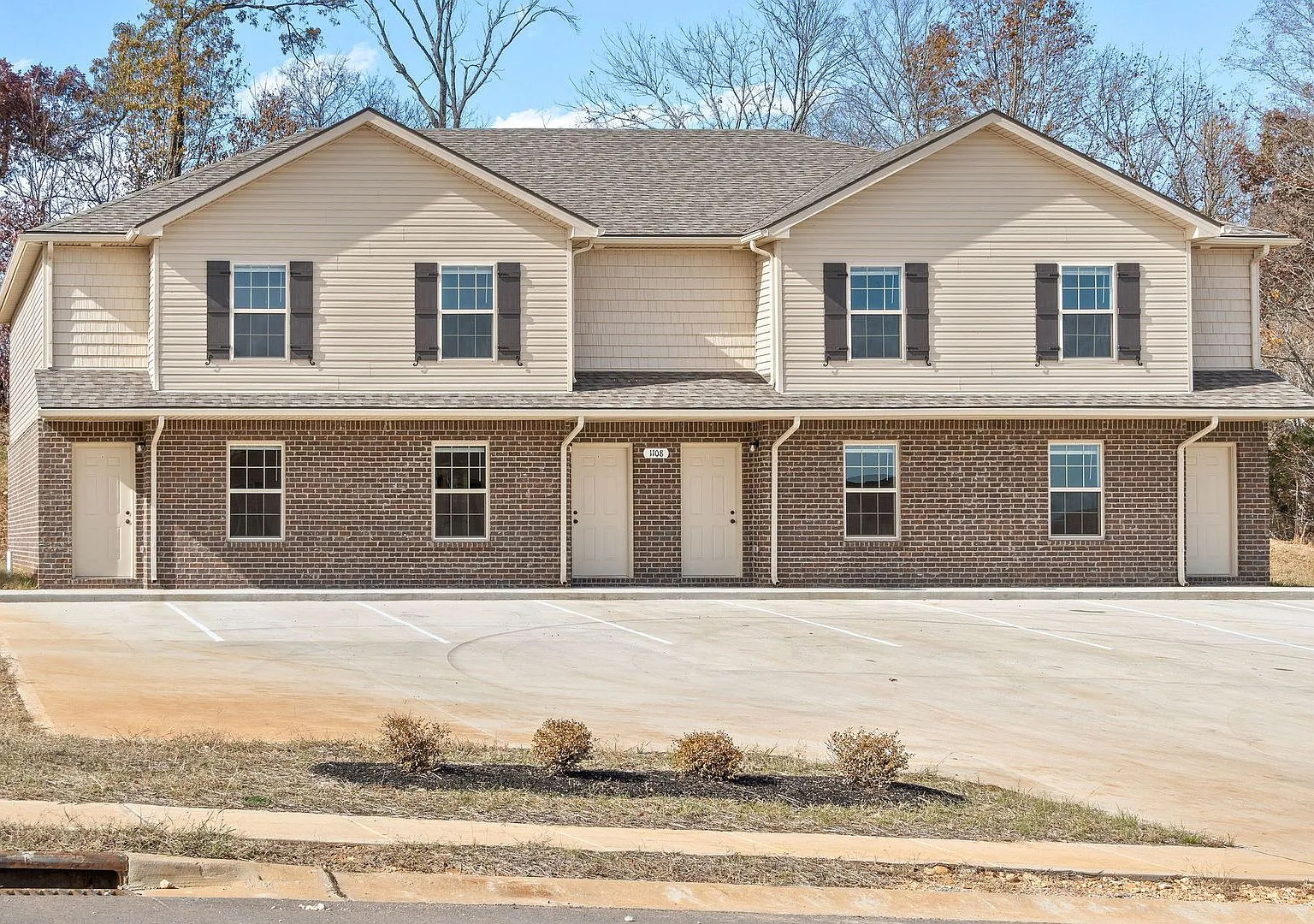 Palmer Dr - 496 (x5) — Photo 1