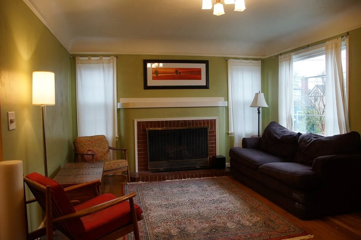 3 bed, 1680 sqft, $2,995 — Photo 1