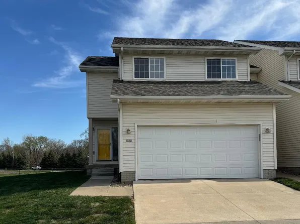 1515 W Indian Point Way, Polk City, IA 50226
