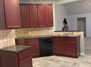 8127 Redbud Point Ln, Houston, TX 77049