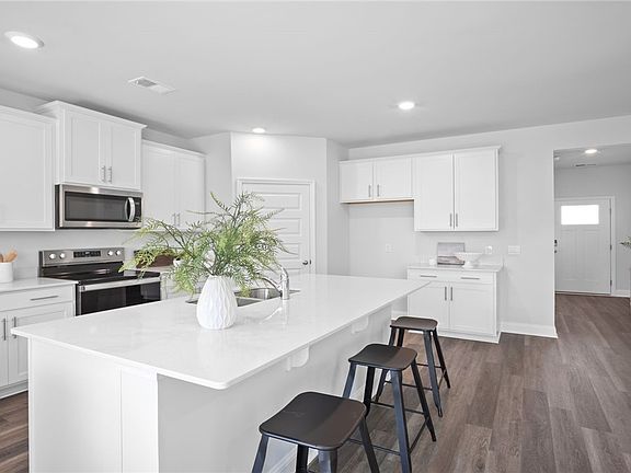 3rd image of 27 Gladewater Drive
