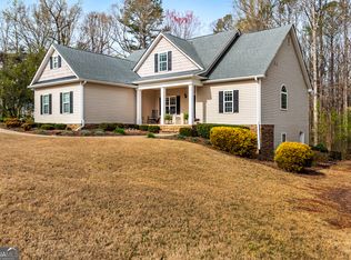 35 Faraday Dr, Douglasville, GA 30134