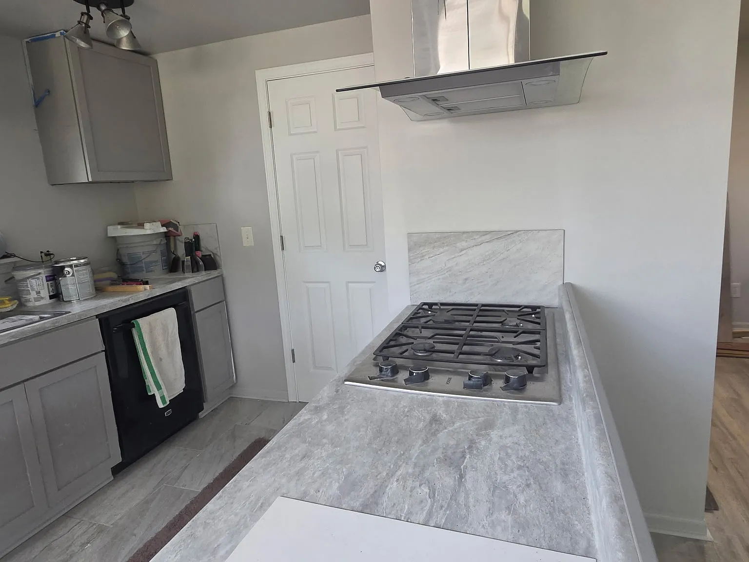 6873 Saline Drive - 10 — Photo 3
