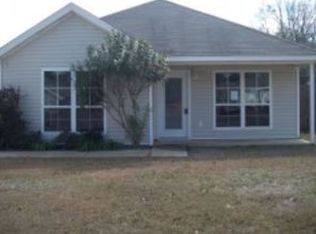 17017 Ridgewood Cv, Gulfport, MS 39503