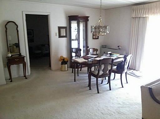 5th image of 820 E Beau St APT Tla