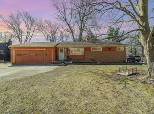 300 Wilson Dr, Midland, MI