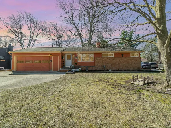 300 Wilson Dr, Midland, MI 48642