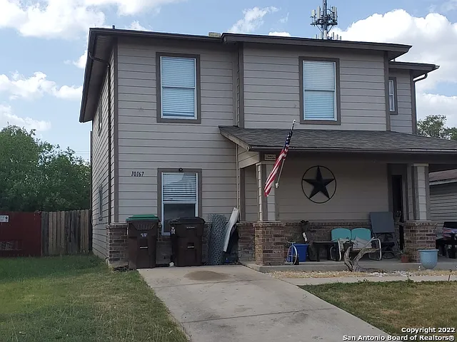 3 bed, 2.5 bath, 1880 sqft, $1,650 — Photo 3