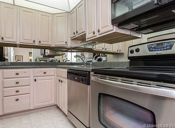 5th image of 20301 W Country Club Dr APT 2128