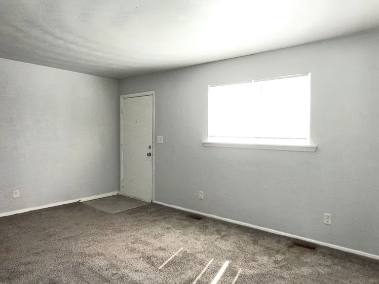 Pembroke Pines Apartments — Photo 30