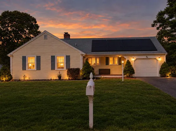 52 Early Redberry Lane, Yarmouth Port, MA 02675