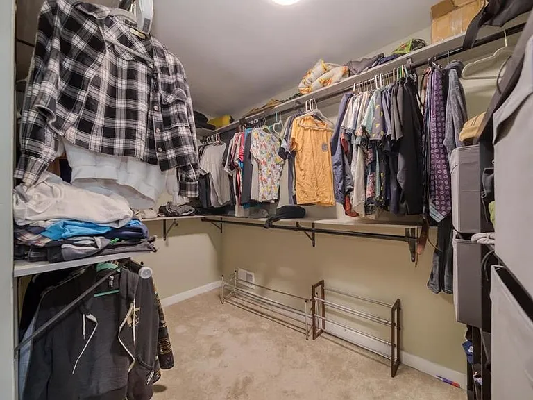 302 Heights Dr — Photo 11