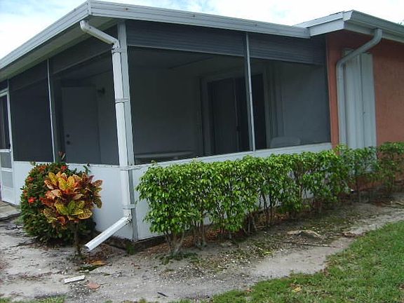 SCREENED PATIO