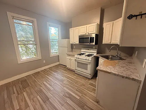 230 Wilkinson Ave #2 Photo 1