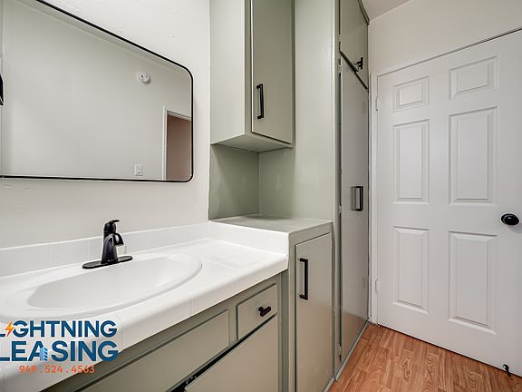 5th image of 12808 Matteson Ave #7D