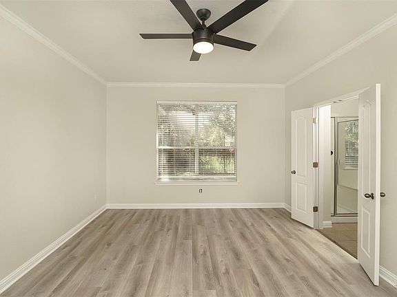 5th image of 3802 Juniper Hills St