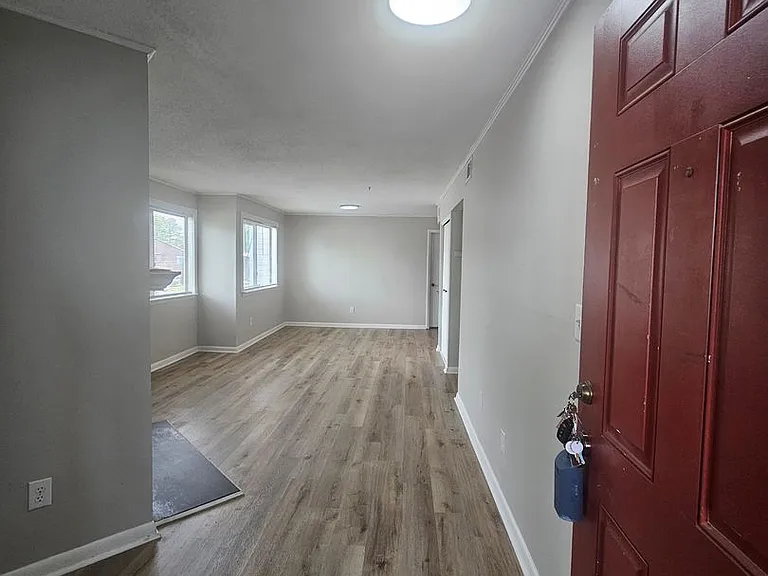 526 Glenn Regis Way — Photo 36