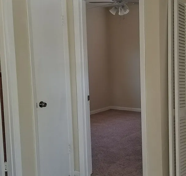 727 Halifax Ave — Photo 9