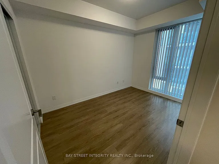 8 Widmer St #1102 — Photo 7