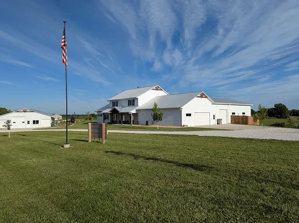 136 Drake St, Swan, IA 50252