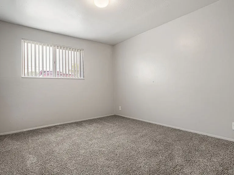 Hidden Pointe Apartments — Photo 28
